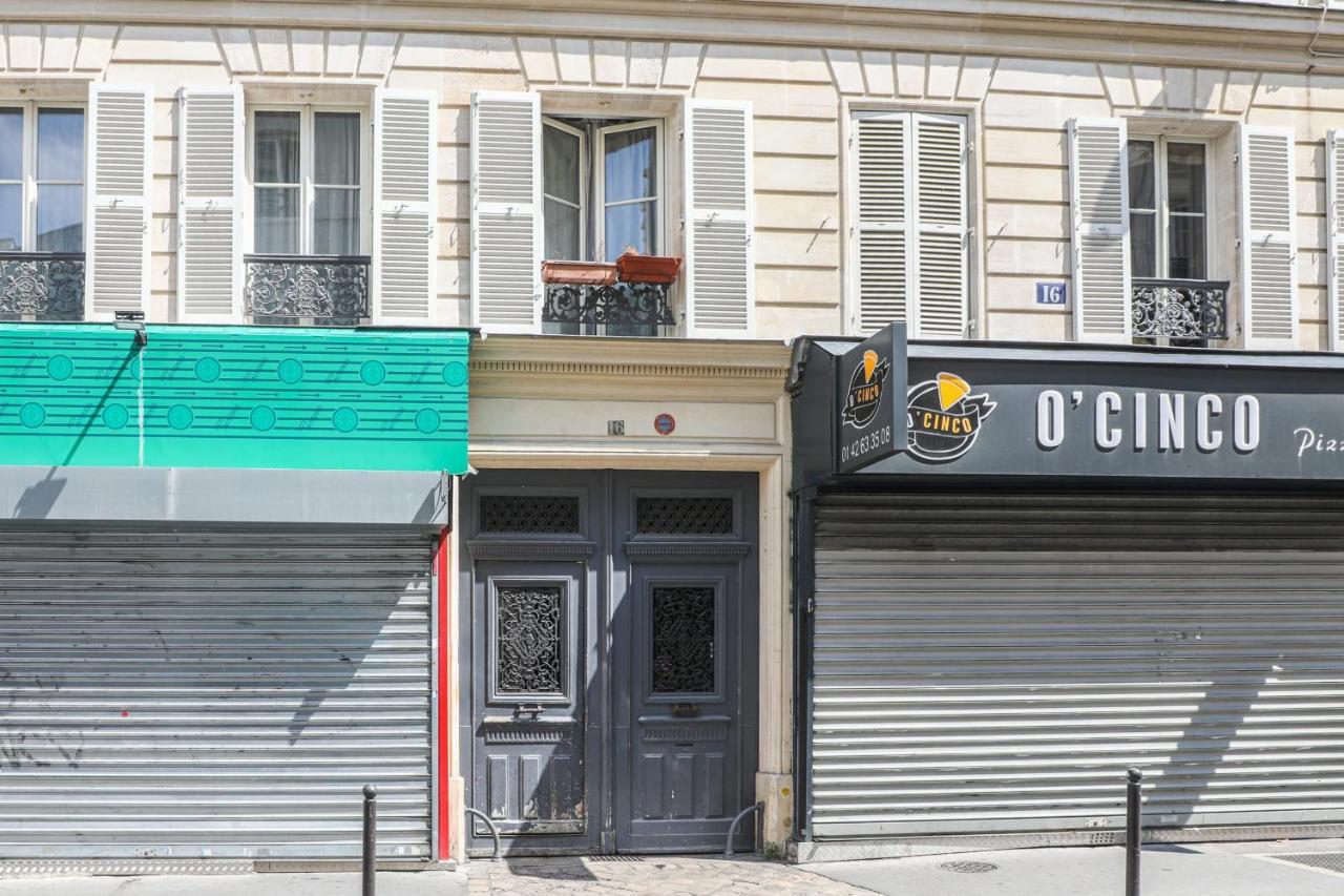 פריז Artists' Studio On The Roofs Of Montmartre - Welkeys מראה חיצוני תמונה
